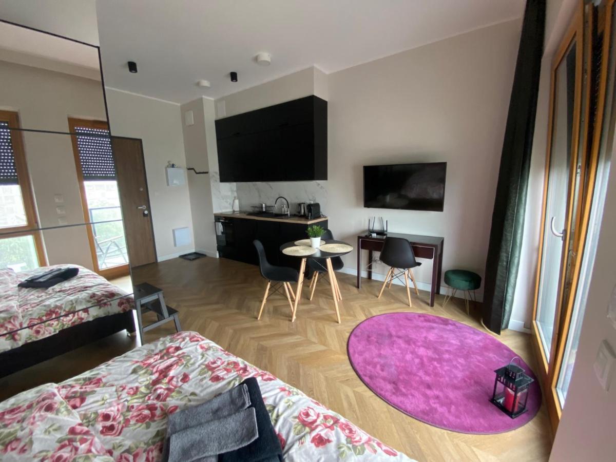 Apartament Nadmotlawie Estate Black グダニスク エクステリア 写真