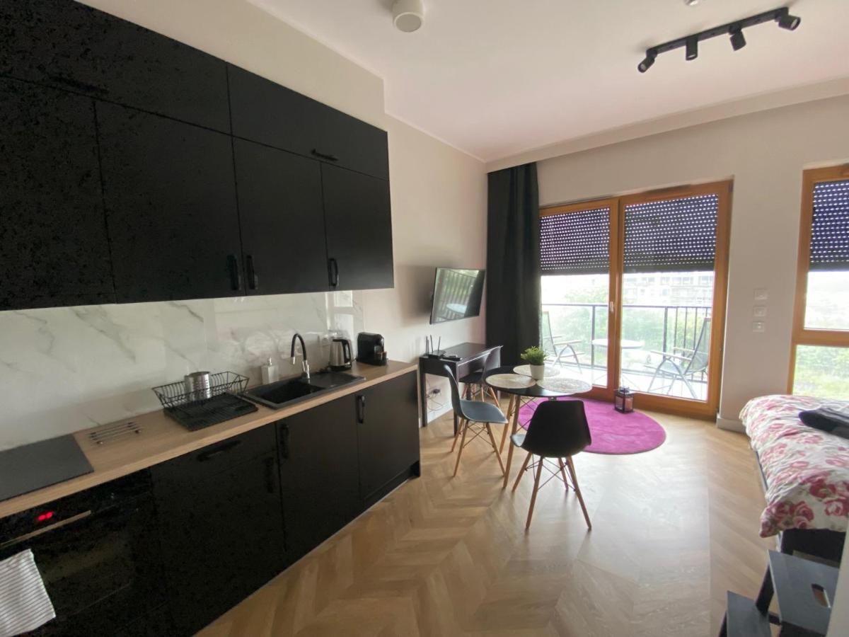 Apartament Nadmotlawie Estate Black グダニスク エクステリア 写真